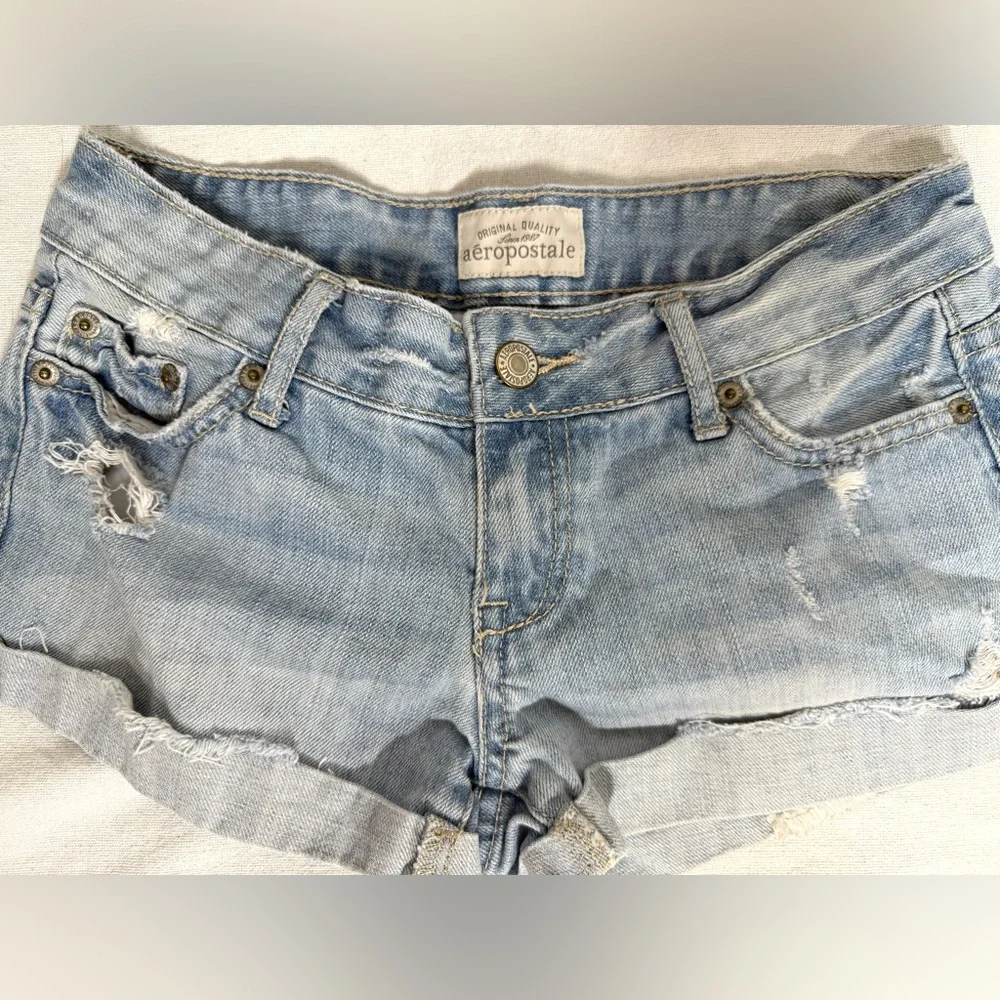 Aeropostale Blue Jean Shorts Distressed size 0 - Picture 7 of 10